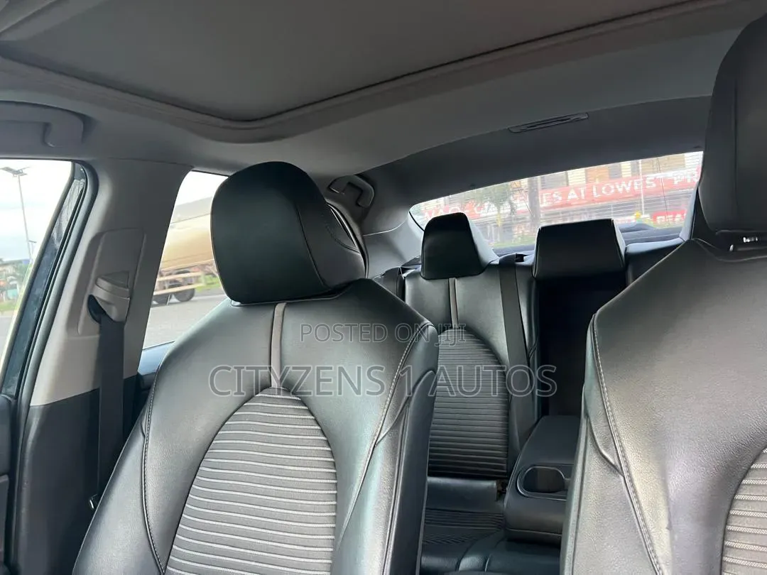 Toyota Camry 2019 Black