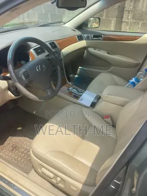 Lexus IS 2006 Gray