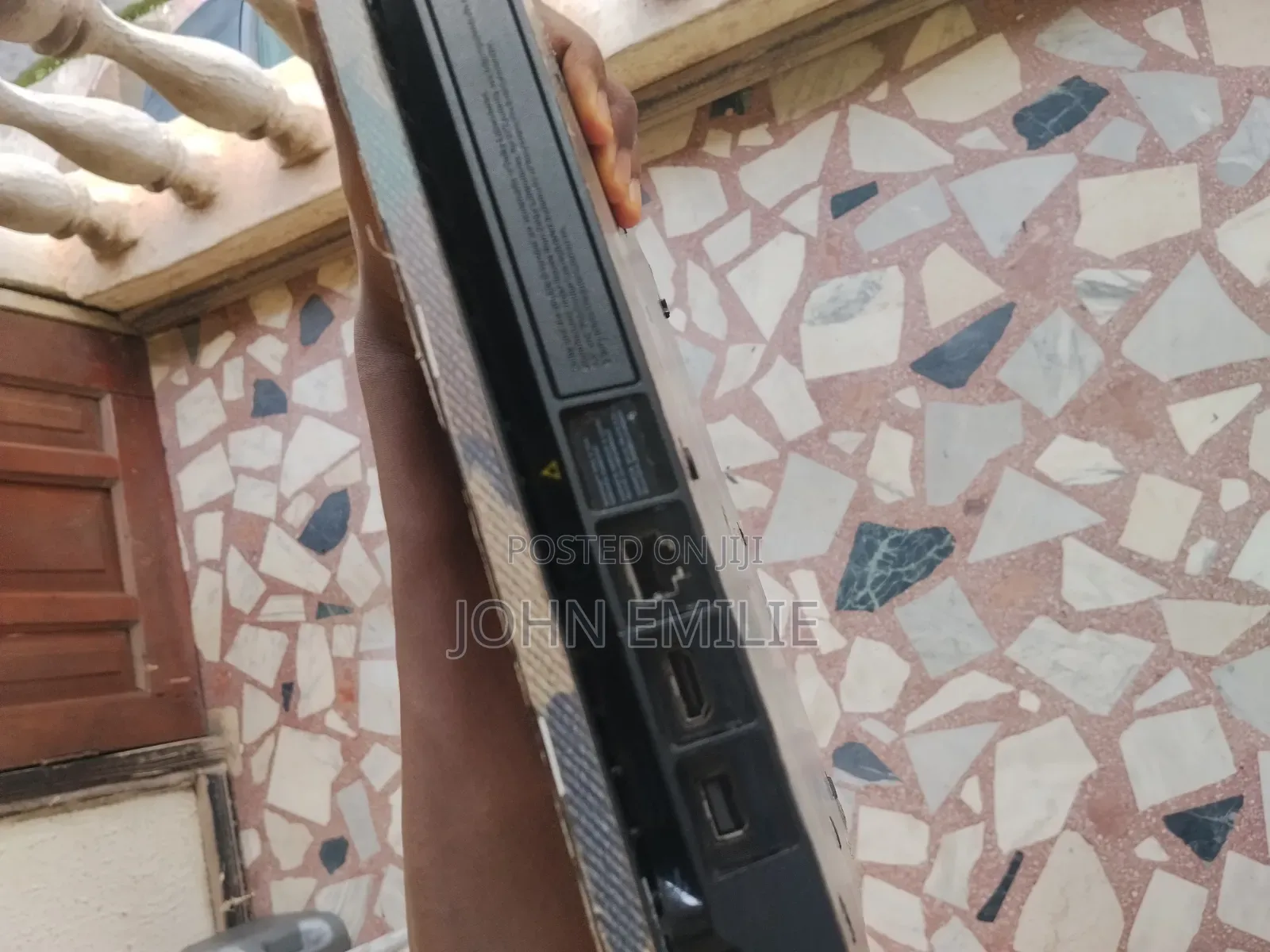 PS4 Slim With Pad