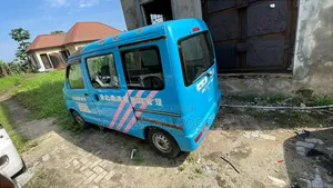 Daihatsu Hijet 2012 Blue