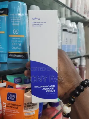 Isntree Hyaluronic Acid Aqua Gel Cream