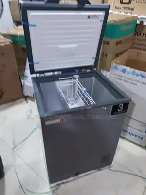 SCANFROST 134L Chest Freezer for Kitchen Stock Organisation