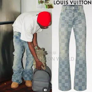 High Quality Baggy Jeans Available