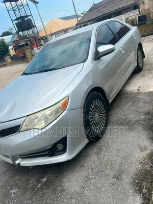 Toyota Camry 2012 Silver