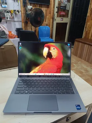 Laptop Dell Latitude 9430 32GB Intel Core i7 SSD 512GB
