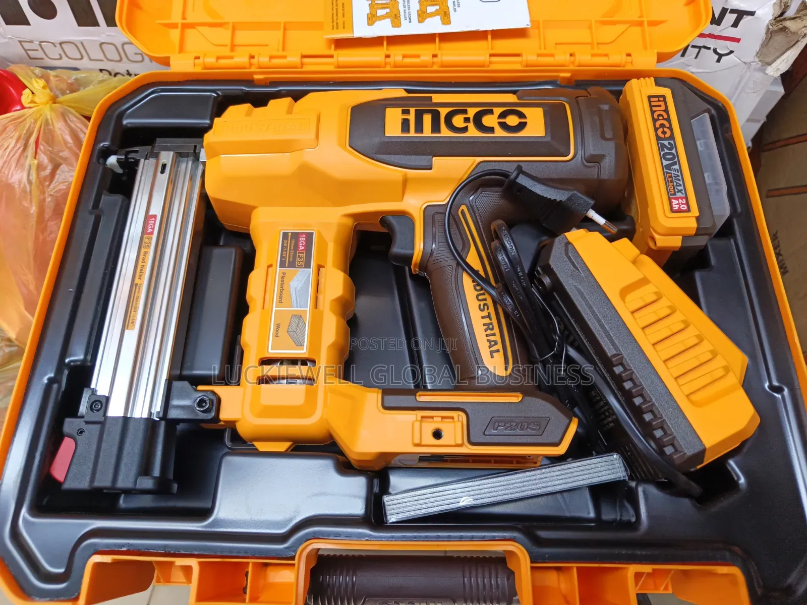 35mm Cordless Brad Nailer 20v