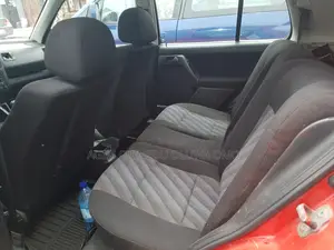 Volkswagen Golf 2003 Red