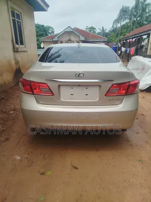 Lexus ES 350 2012 Gold
