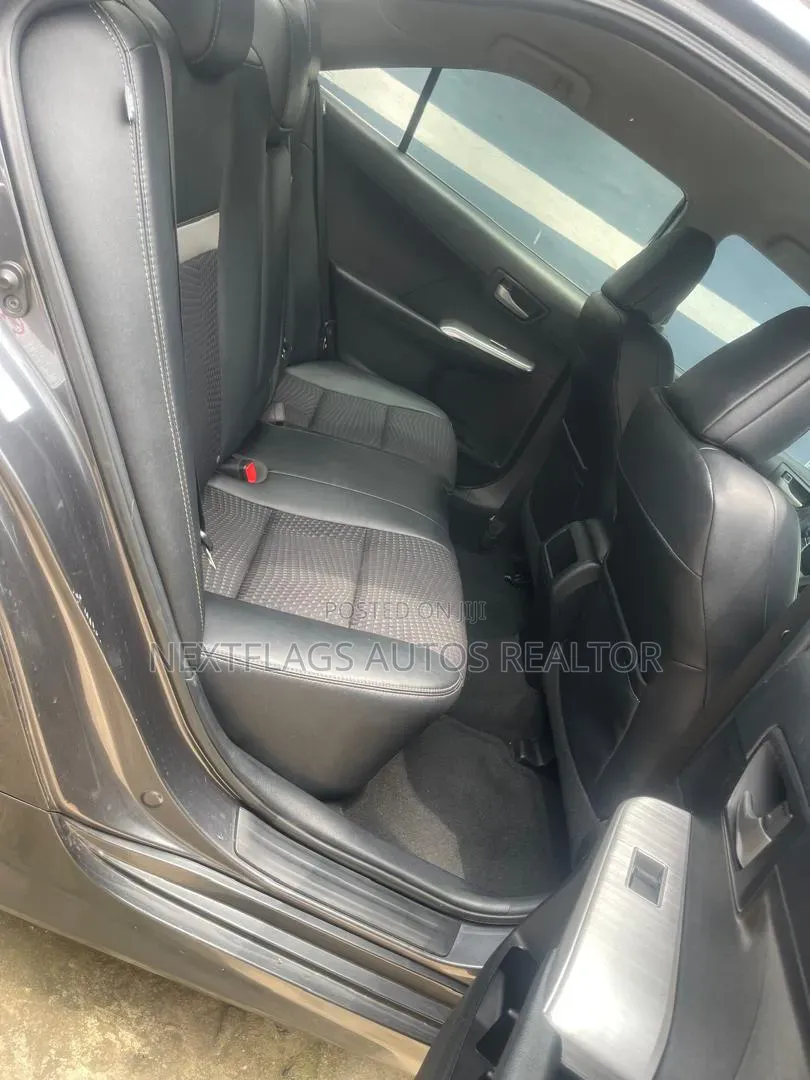 Toyota Camry 2013 Gray