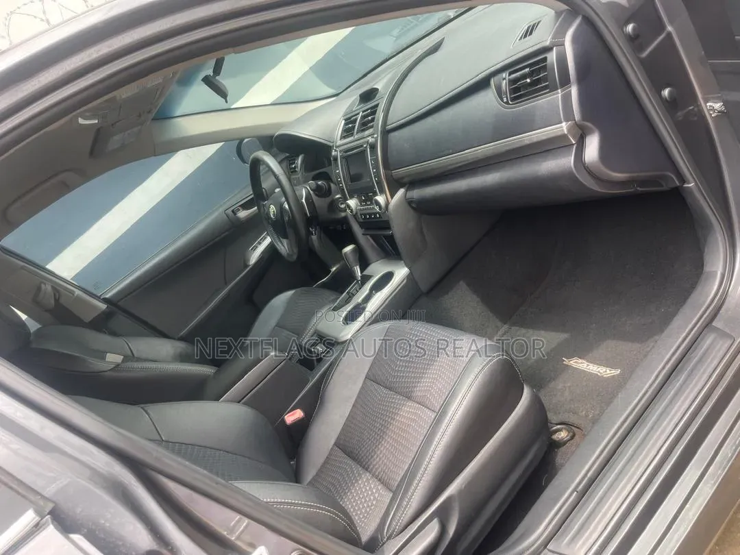 Toyota Camry 2013 Gray