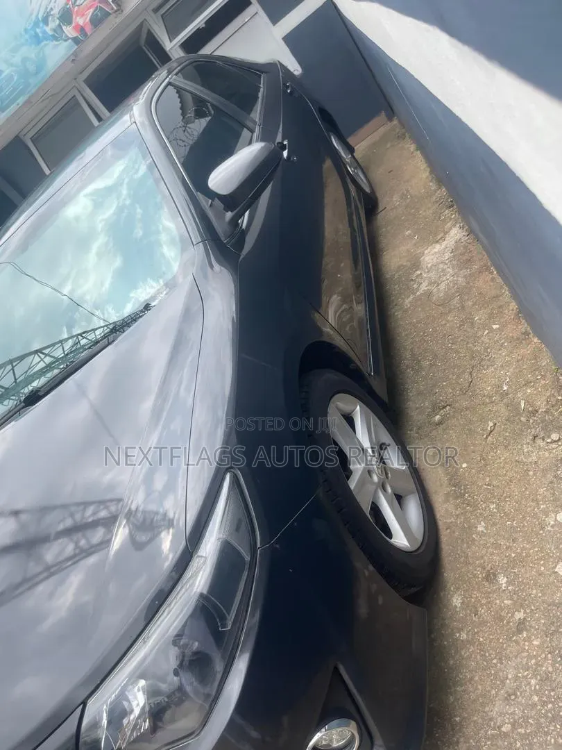 Toyota Camry 2013 Gray