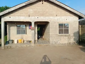 6bdrm Room & Parlour in Ogunwede Estate, Ifo for sale