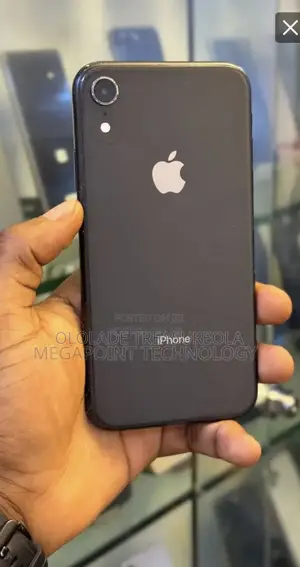 Apple iPhone XR 64 GB Black