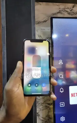 Apple iPhone XR 64 GB Black