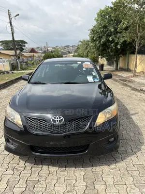 Toyota Camry SE 4dr Sedan (2.5L 4cyl 6A) 2011 Black