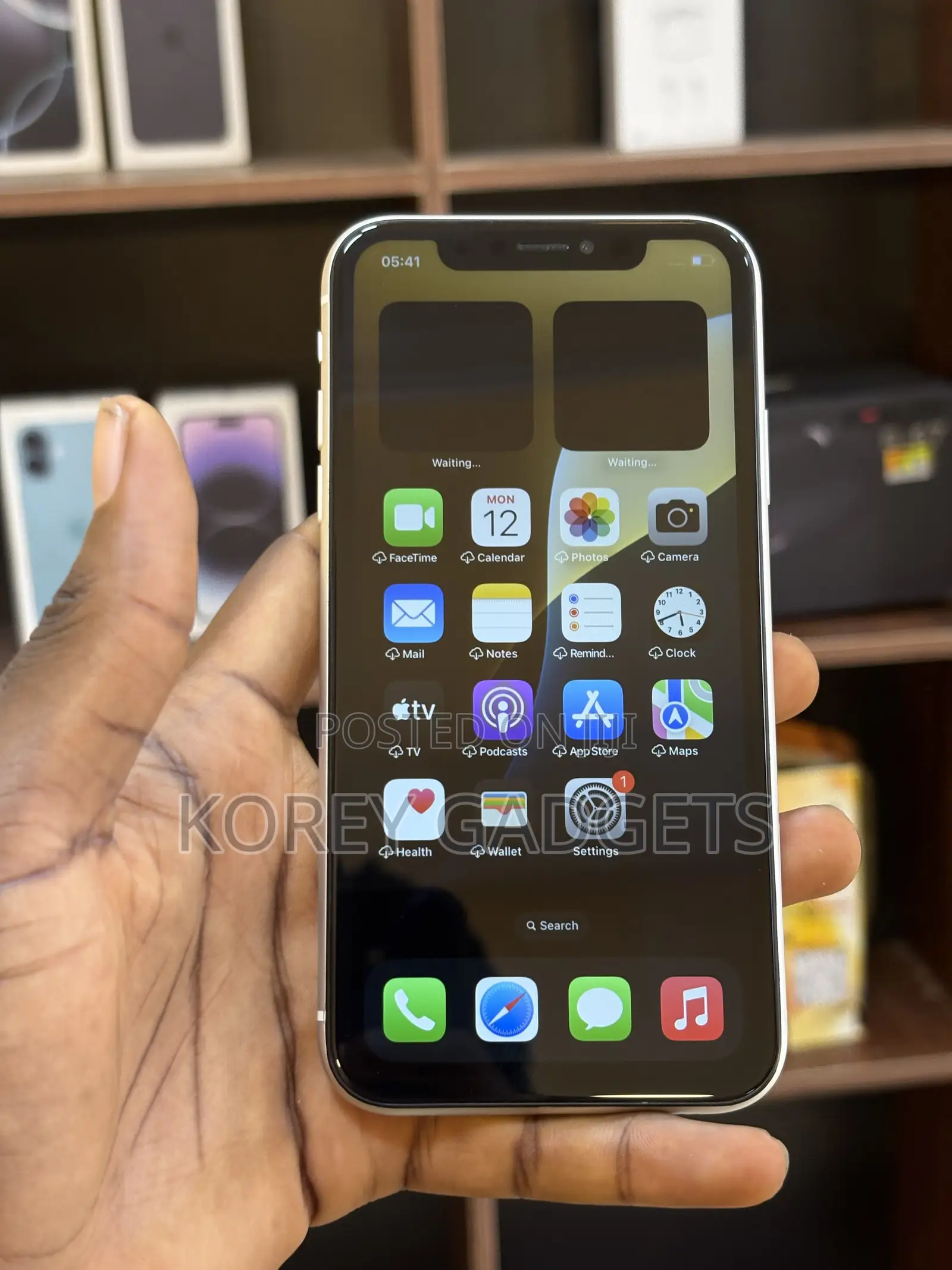 Apple iPhone XR 128 GB White