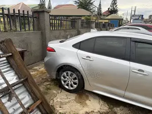 Toyota Corolla L 2020 Silver