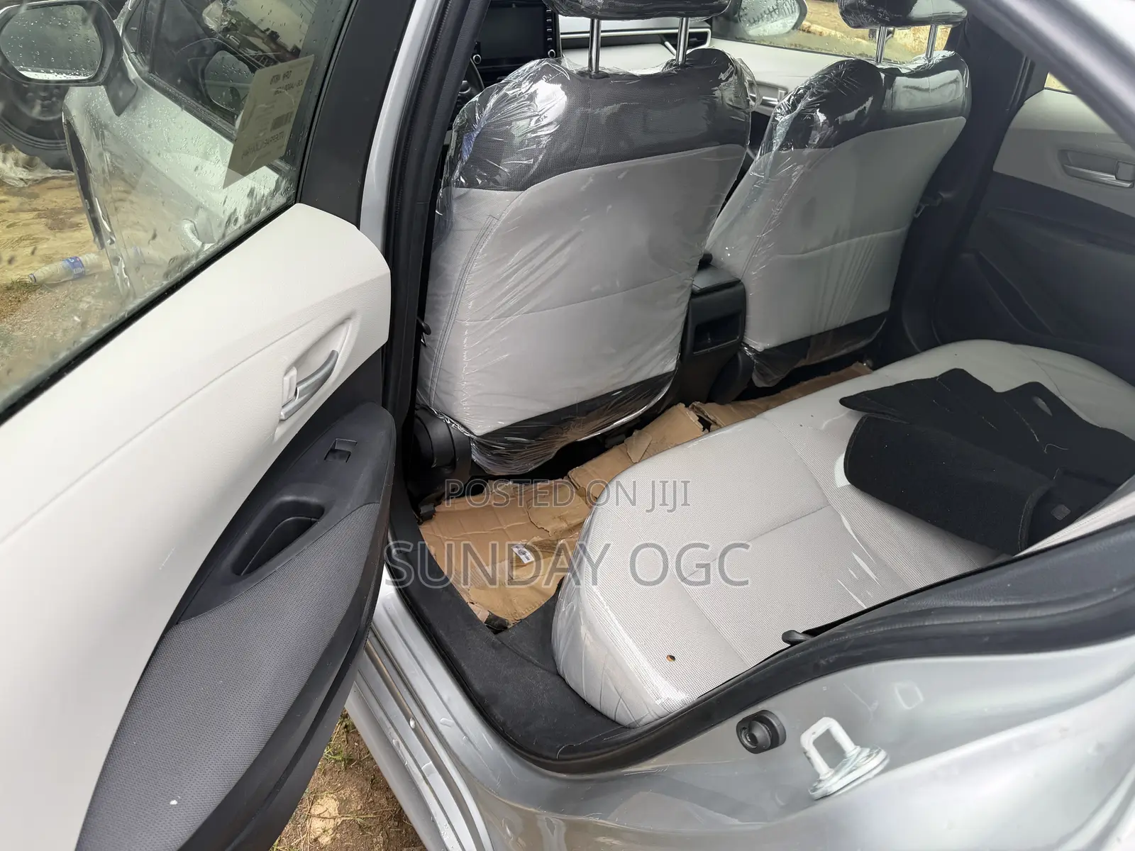 Toyota Corolla L 2020 Silver