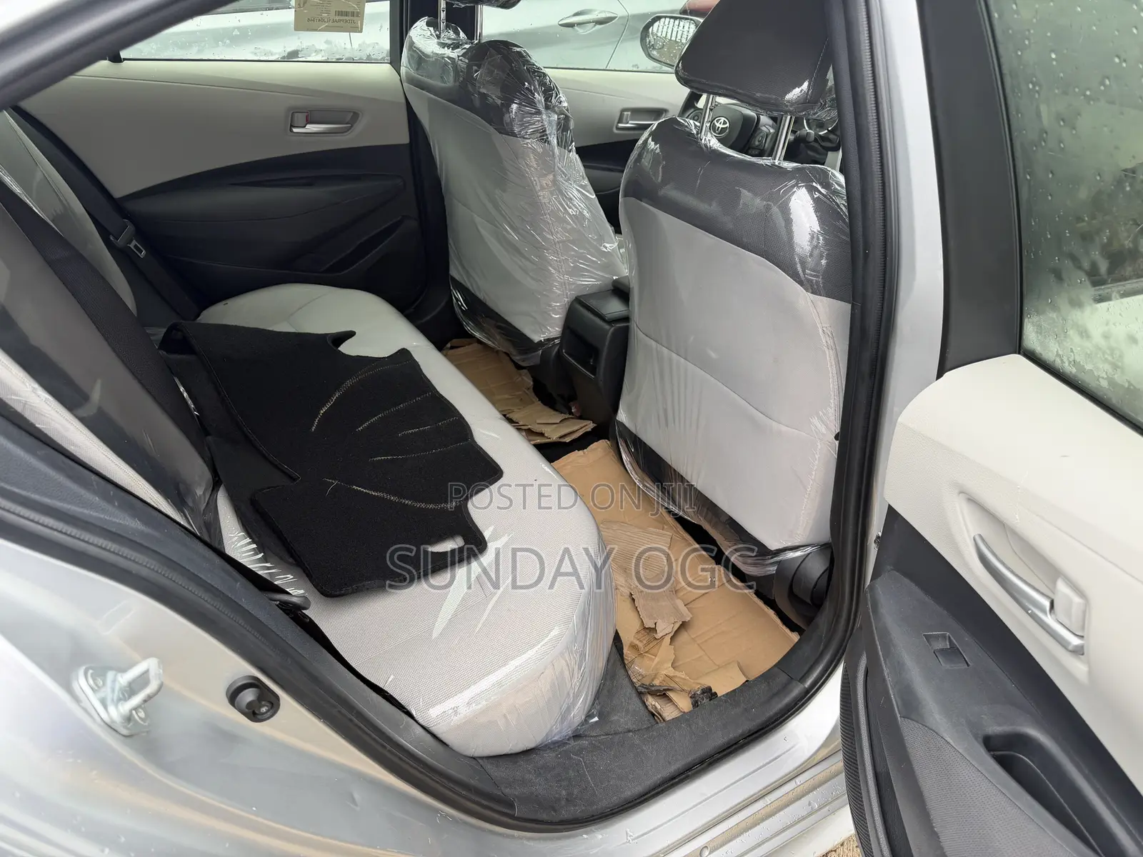 Toyota Corolla L 2020 Silver
