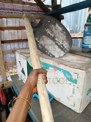 Big Agricultural Hoe – Heavy-Duty Farming Tool