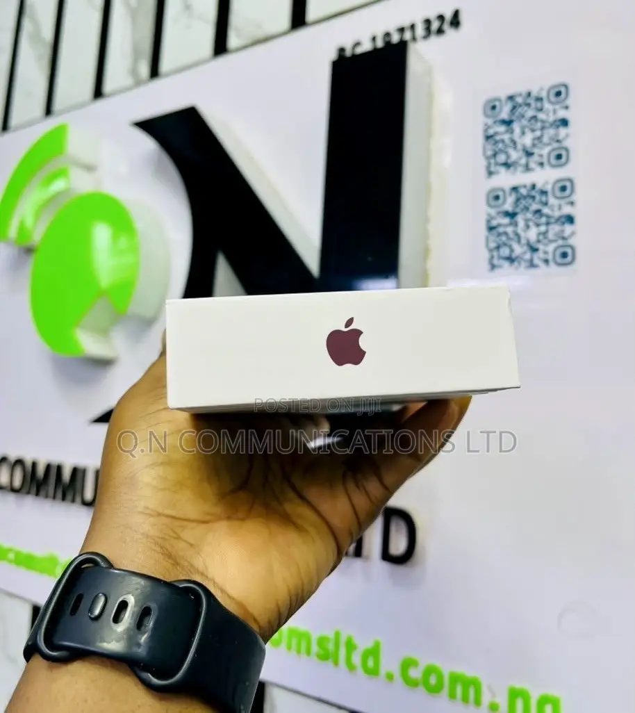 New Apple iPhone 18 Pro Max 1 TB Bronze