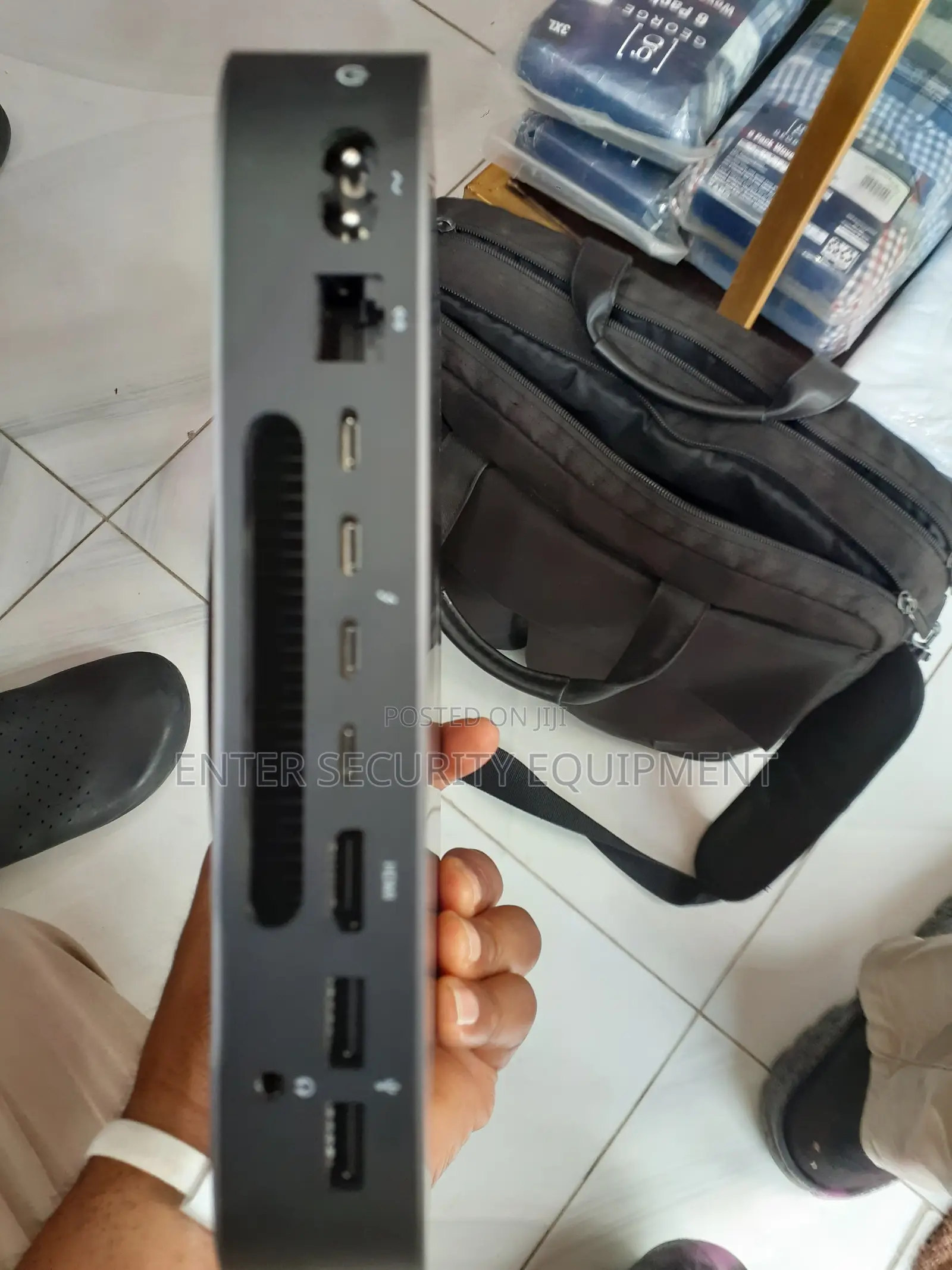 Desktop Computer Apple Mac Mini 8GB Intel Core i5 SSD 500GB