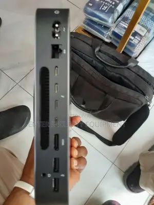 Desktop Computer Apple Mac Mini 8GB Intel Core i5 SSD 500GB