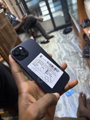 Apple iPhone 15 128 GB Black
