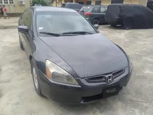 Honda Accord 2004 Gray