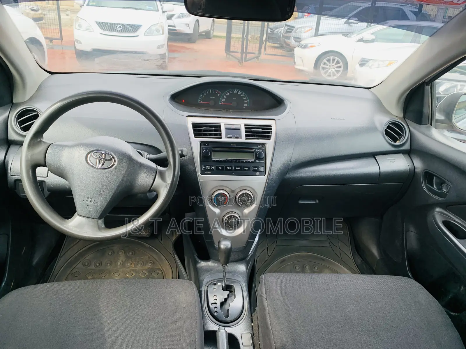 Toyota Yaris 2009 Silver