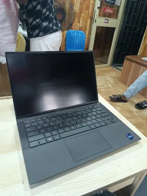 Laptop Avita Pura AMD 14 32GB Nvidia SSD 1T