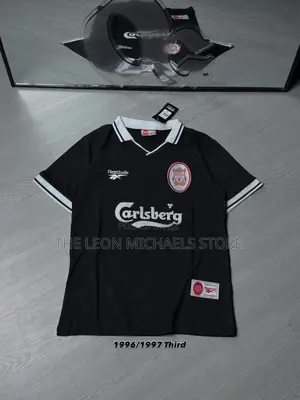 Liverpool Retro Kit