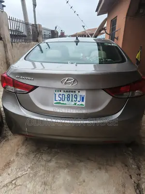 Hyundai Elantra Limited 2012 Silver