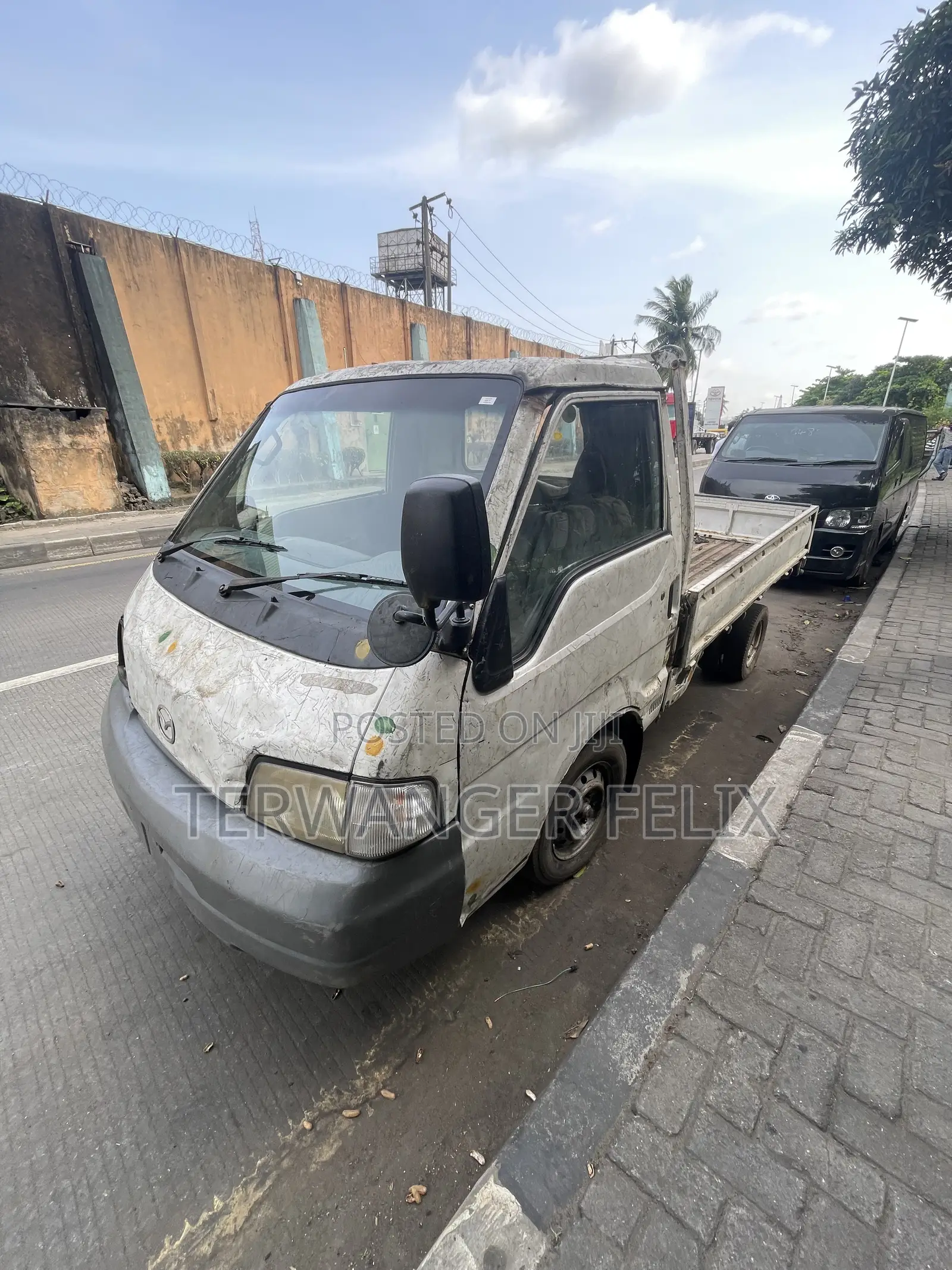 Mazda Bongo 2010 White