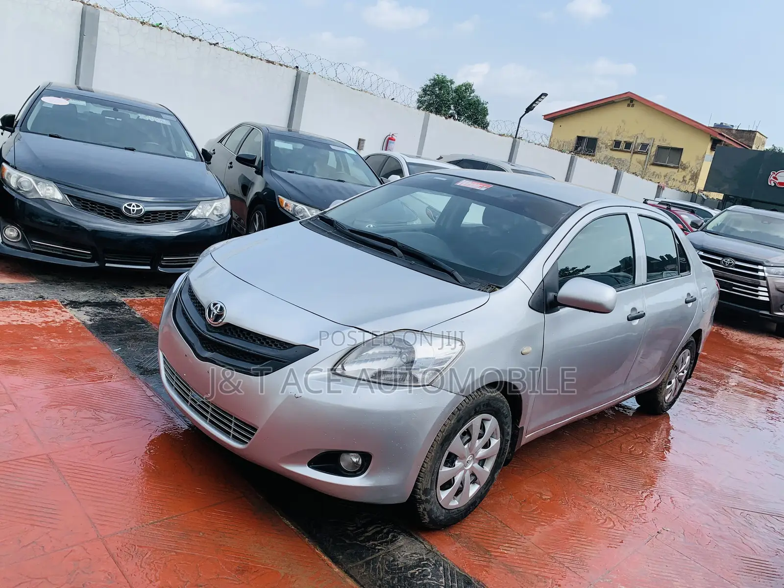 Toyota Yaris 2009 Silver