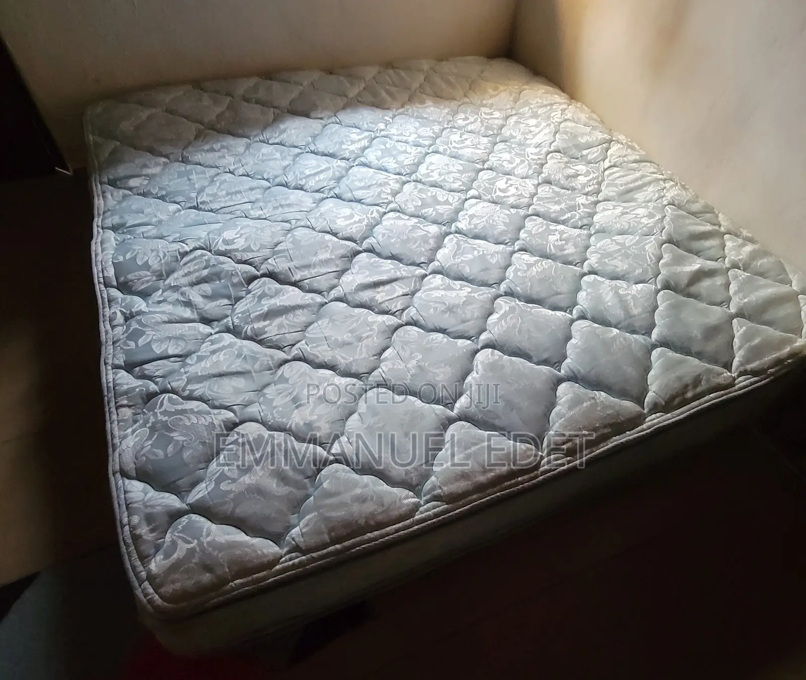 6 X 6 King Size Spring Mattress