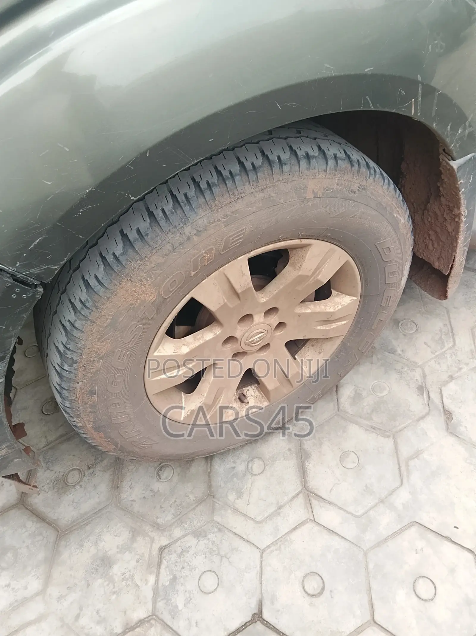 Nissan Pathfinder 2006 Green