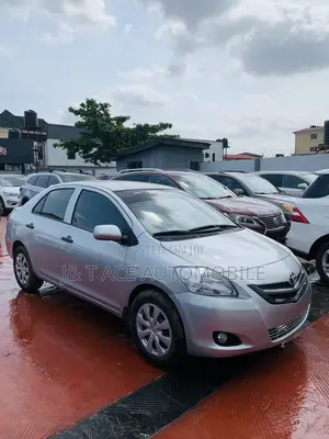 Toyota Yaris 2009 Silver