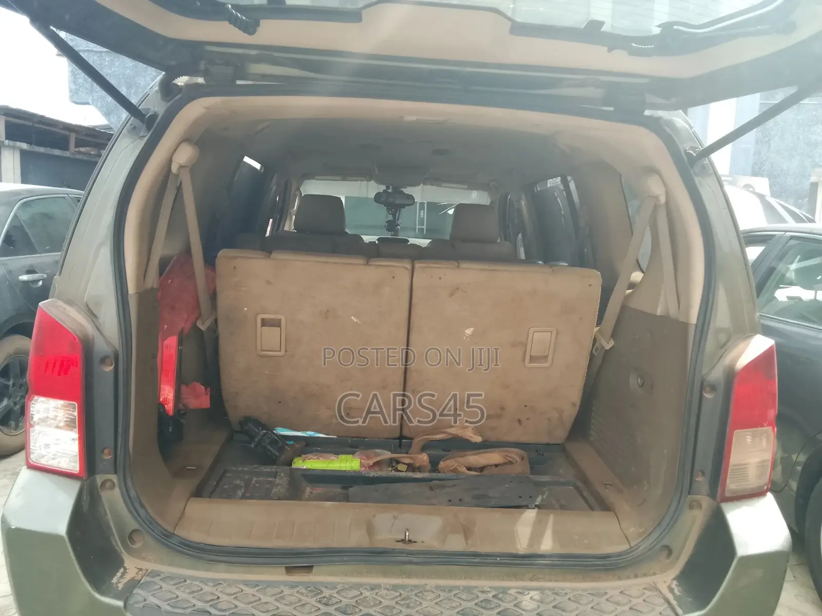 Nissan Pathfinder 2006 Green