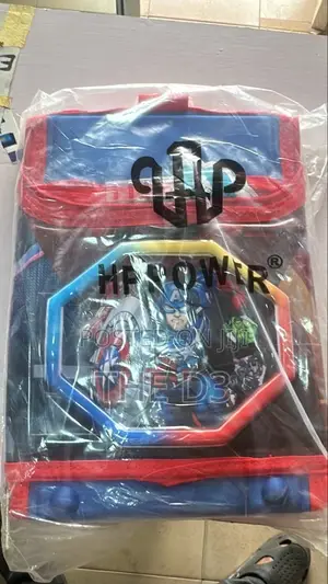 Lunch Box Quality and Durable Back and Side