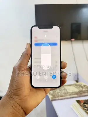 Apple iPhone 13 256 GB Black