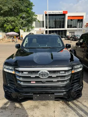 Toyota Land Cruiser 2024 Black