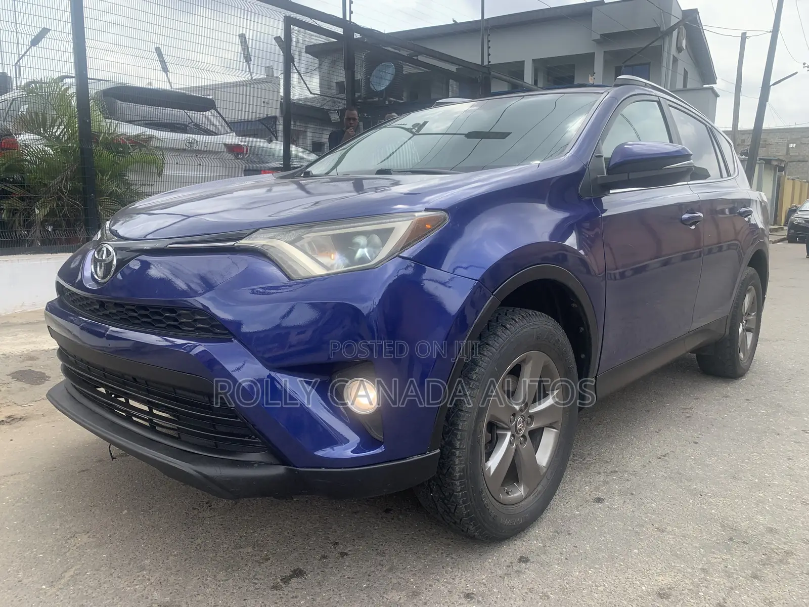 Toyota RAV4 2015 Blue