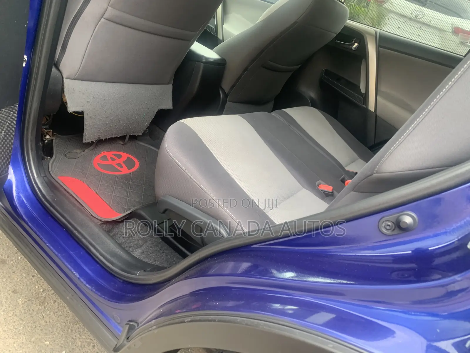 Toyota RAV4 2015 Blue