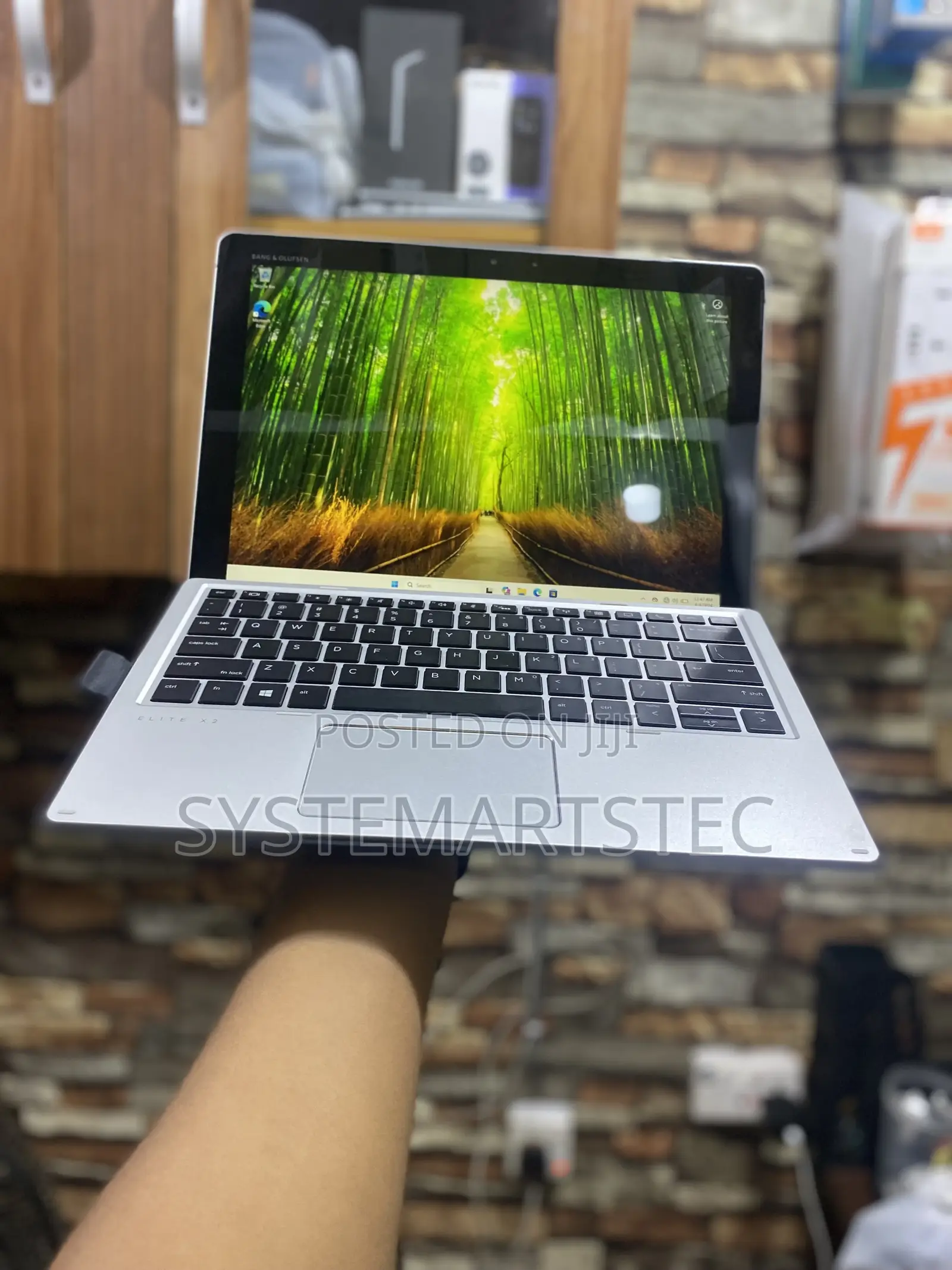 Laptop HP Elite X2 1012 G2 8GB Intel Core i5 SSD 256GB