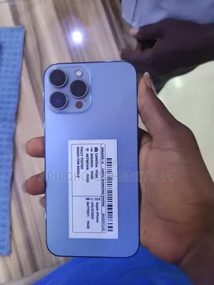 New Apple iPhone 16 128 GB Blue