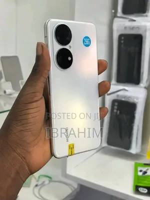 New Huawei Pura 70 Pro 512 GB White