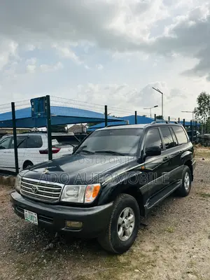 Toyota Land Cruiser 2006 Black