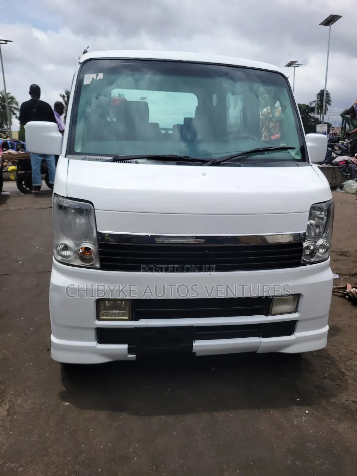 Suzuki APV Minibus 2012 White