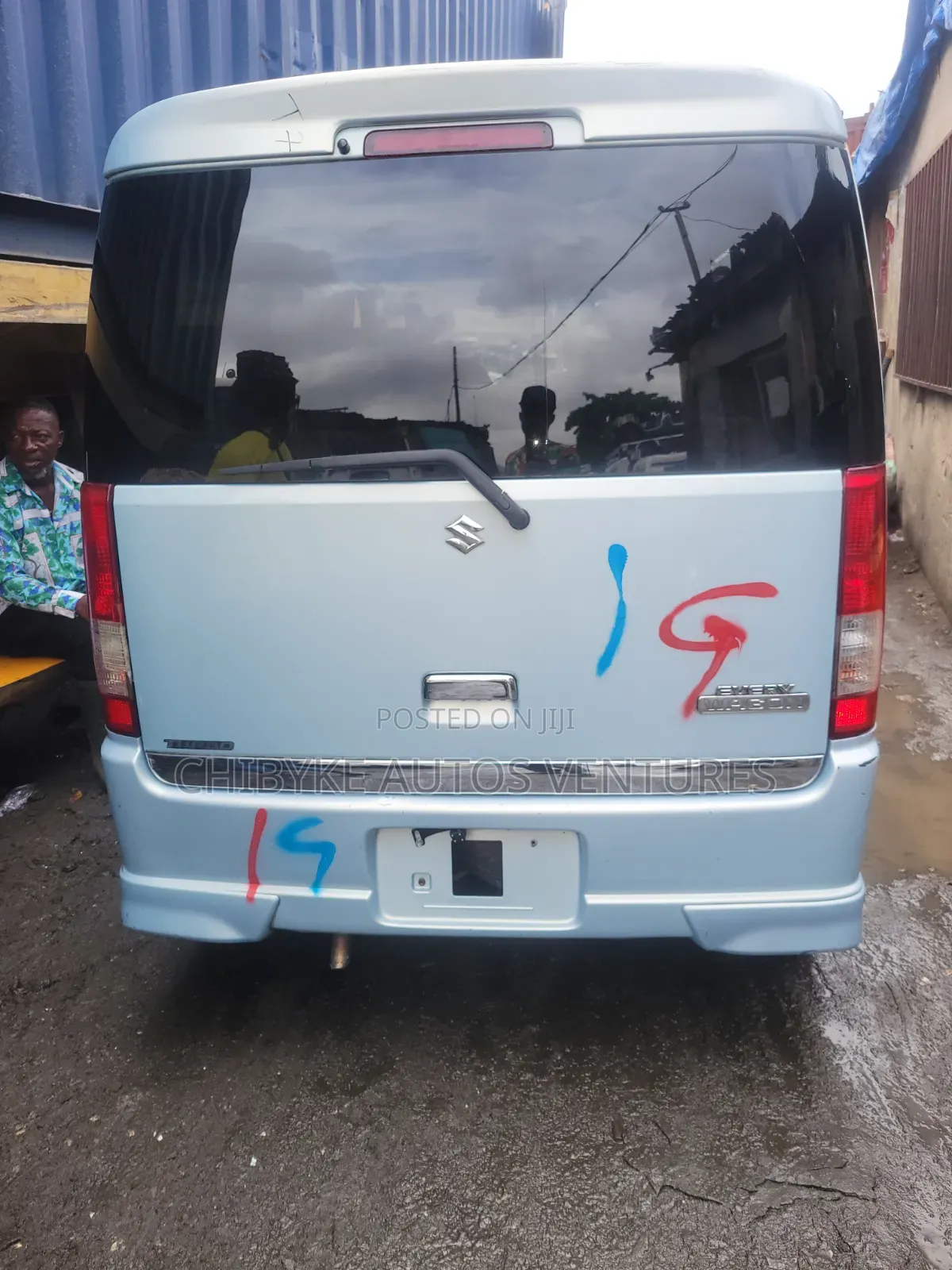 Suzuki APV Minibus 2012 White